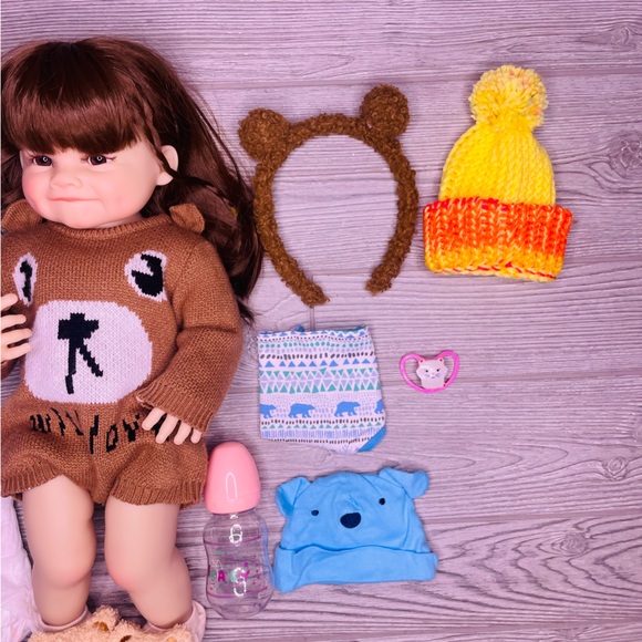 Toddler realistic baby doll bundle with clothes and accessory’s possible limbs - Picture 14 of 16